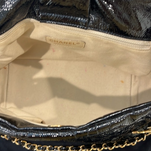 100% Authentic CHANEL Puzzle Accordion Flap Bag - Picture 9 of 16